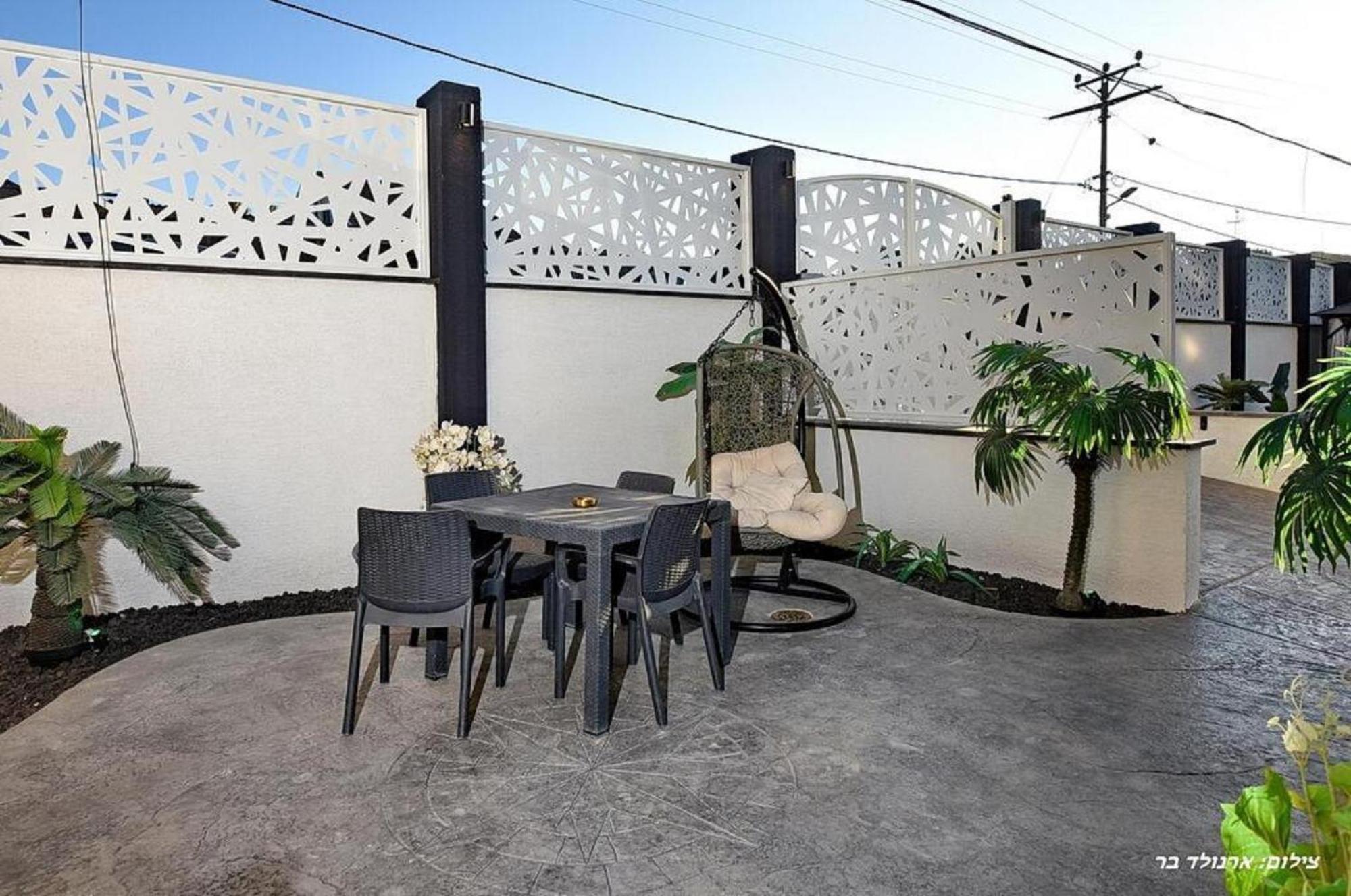 אוטופיה בצפון - מתחם אירוח מפואר Hotel Dalton Exterior photo
